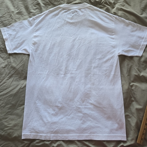 Del Sol Colorchanging White Graphic T-Shirt - Picture 3 of 7
